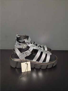 Women's Metallic Silver Strappy Platform Sandals